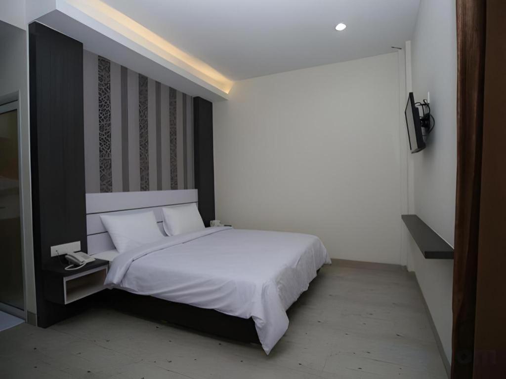 Redlink Hotel Нагоя Екстериор снимка
