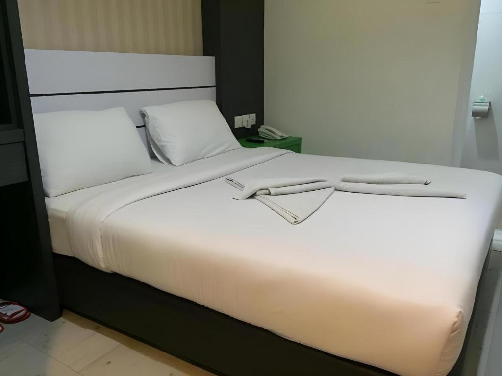 Redlink Hotel Нагоя Екстериор снимка