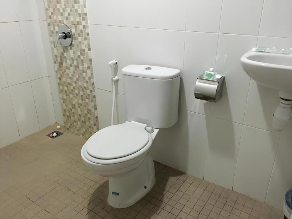 Redlink Hotel Нагоя Екстериор снимка