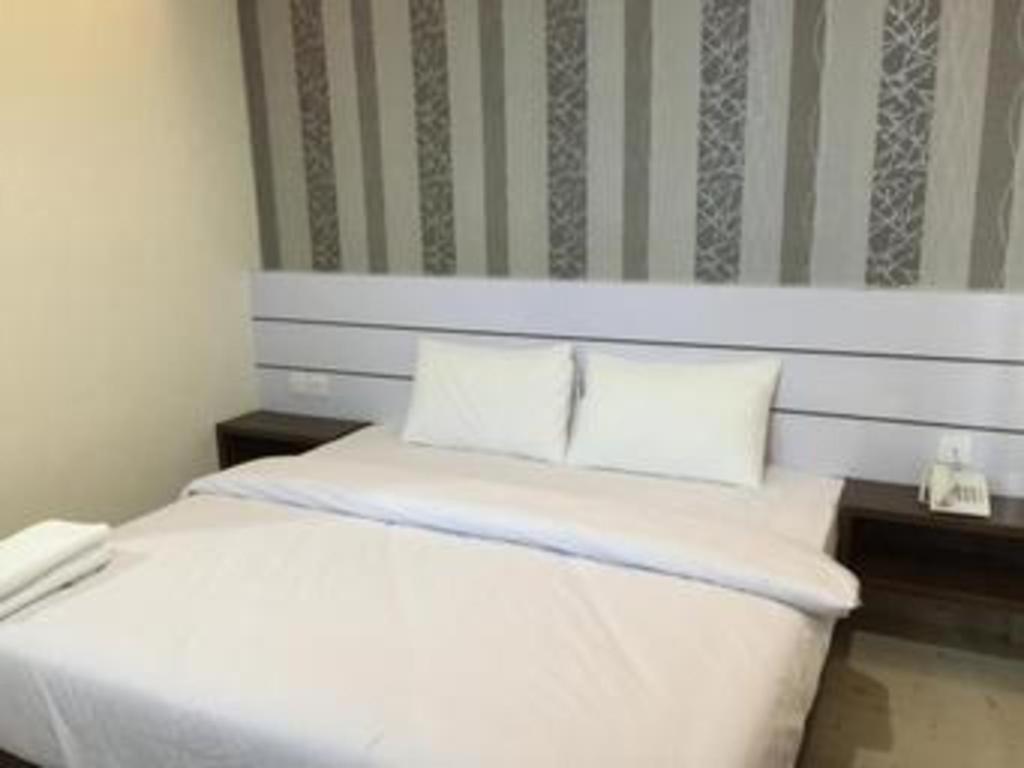 Redlink Hotel Нагоя Екстериор снимка