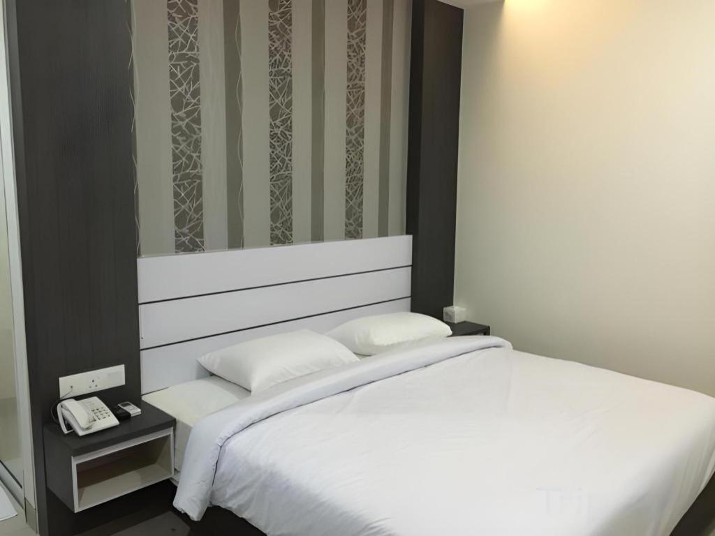 Redlink Hotel Нагоя Екстериор снимка