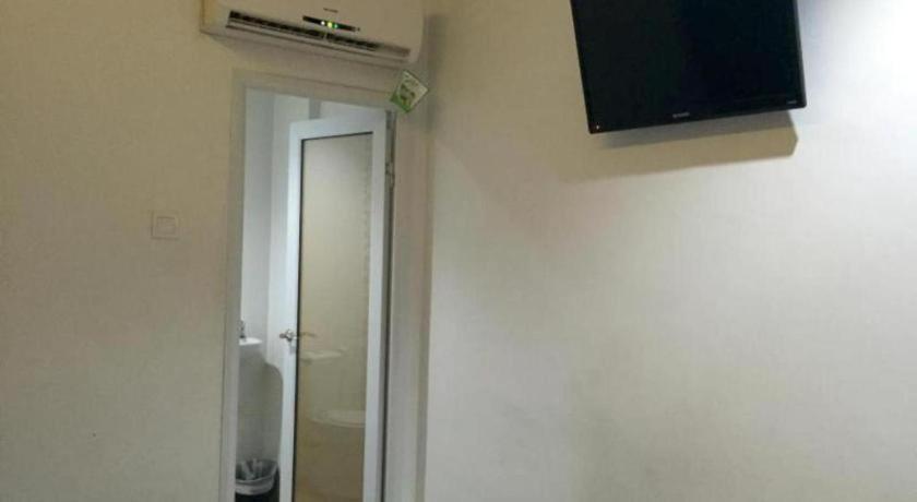 Redlink Hotel Нагоя Екстериор снимка