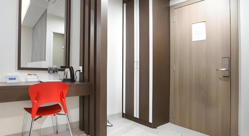Redlink Hotel Нагоя Екстериор снимка