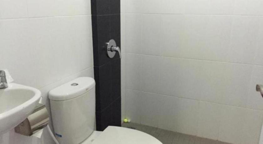 Redlink Hotel Нагоя Екстериор снимка