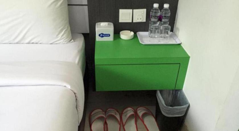 Redlink Hotel Нагоя Екстериор снимка