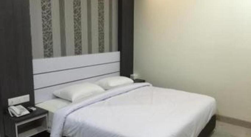 Redlink Hotel Нагоя Екстериор снимка